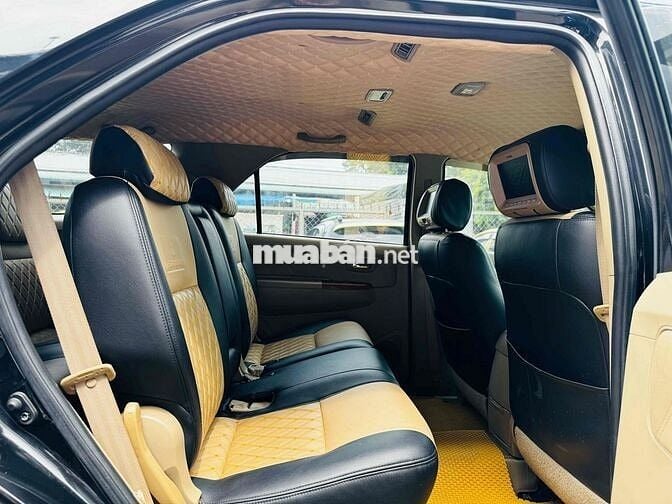 Toyota Fortuner 2011 2.7V, Cực Đẹp, Hỗ Trợ Góp