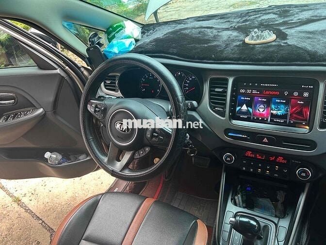 KIA RONDO GAT 2.0 2015