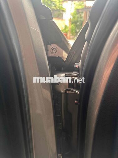 KIA RONDO GAT 2.0 2015