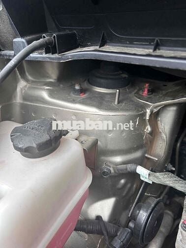 KIA RONDO GAT 2.0 2015