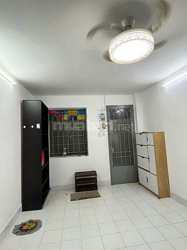 CC Bình Đăng P6 Q8 59,6m 2PN  tặng NT SHR hỗ trợ NH, cạnh Pega