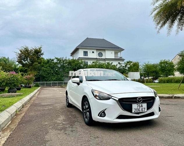Mazda 2 2018  1.5 AT Sedan - 100000 km