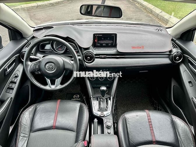 Mazda 2 2018  1.5 AT Sedan - 100000 km