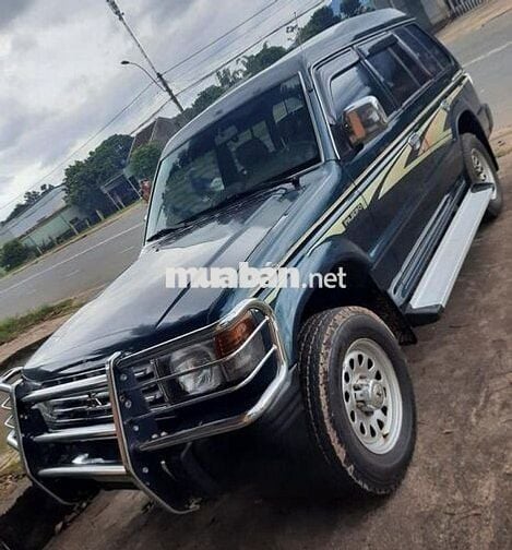 Mitsubishi Pajero sản xuất 1998 , màu xanh lam