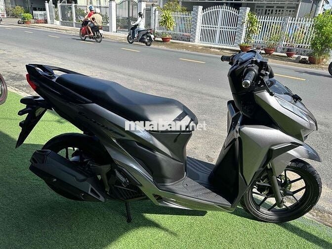 Honda vario 125 ( góp cần cccd không nợ xấu )