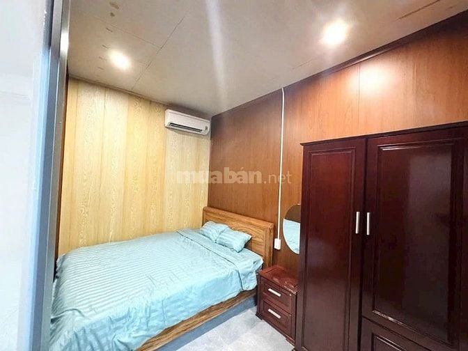 Bán gấp căn hộ dịch vụ 306m2, 18PN, 18WC, giá tốt tại Võ Nguyên Giáp