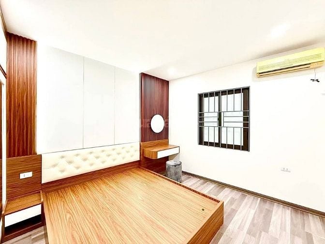Bán nhà ngõ Chùa Liên Phái ngõ thông tứ tung DT 25M MT 3,4 , GIá 5,35 