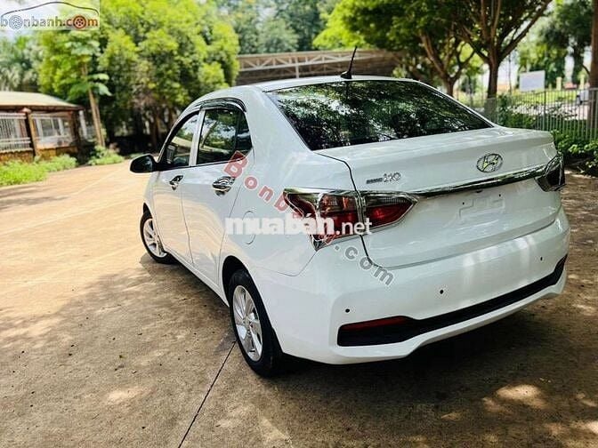 Hyundai i10 sedan đời 2017 số sàn.