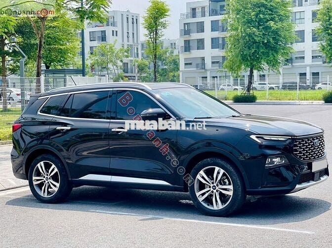 Ford Teritori 2023 X titanium bản full