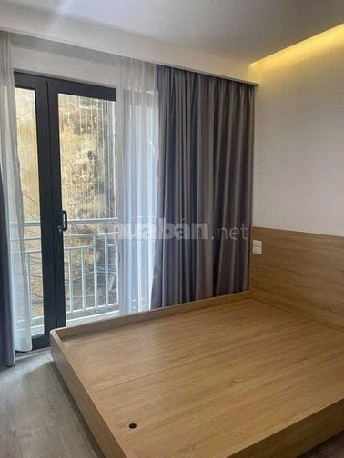 bán căn hộ tập thể tầng 2 mặt phố Nguyên Hồng - Nam Thành Công 