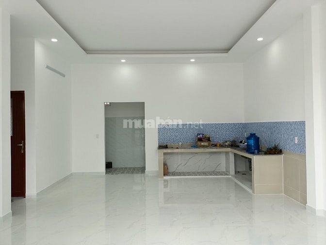BÁN NHÀ MƠI XÂY ẤP 4 XÃ LỘ 25 - TỈNH LỘ 769 GỒM  2P NGỦ, 2 WC