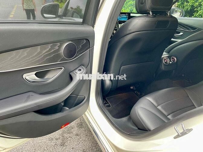 Mercedes Benz C Class 2019 C200 - 90000 km