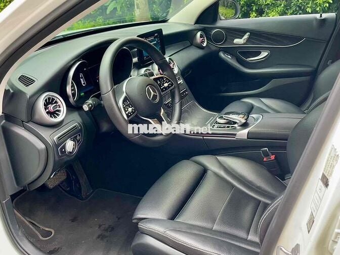 Mercedes Benz C Class 2019 C200 - 90000 km