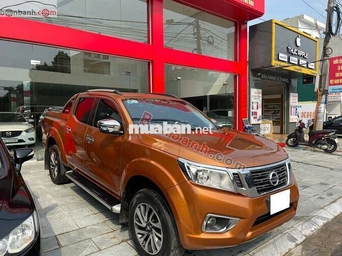 Nissan Navara SL 2.5 MT 4WD 2019