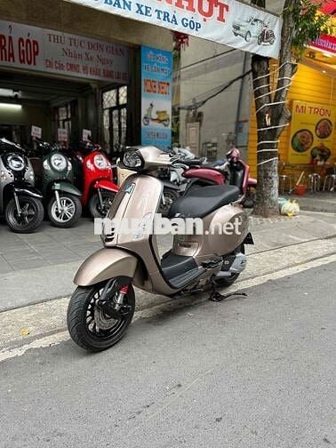 Vespa Piaggio nâu vàng, tft có hỗ trợ trả góp