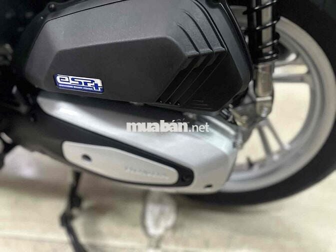 Honda SH160i 2023 màu trắng có hỗ trợ trả góp