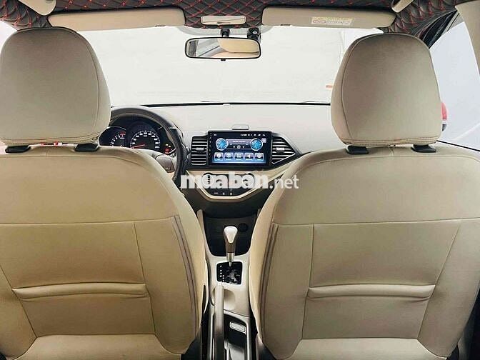 Kia Morning 2020 AT Luxury - số tự động, màu đỏ
