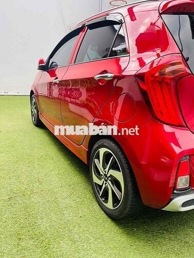 Kia Morning 2020 AT Luxury - số tự động, màu đỏ