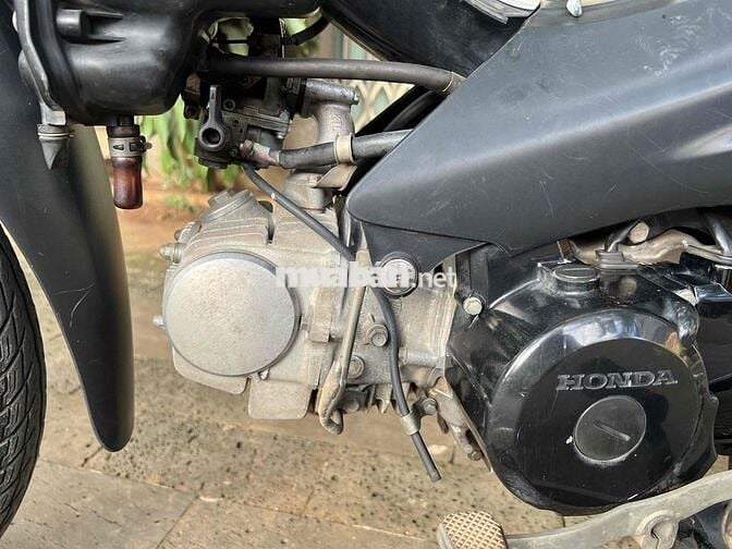 Wave 100cc 2013 chính chủ phố lên mâm đĩa xịn
