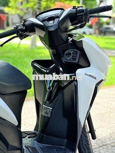 Vario 125 khoá ga cuối 2021. xe rin 99% ạ