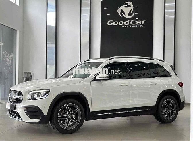 Mercedes GLB200 AMG 2021 SUV 7 chổ cực đẹp