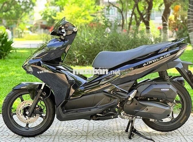 Ab 2024 4 val đen bóng biển 43