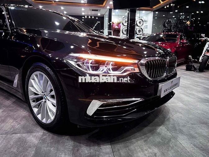 BMW 530i Luxury Line Model 2020- 28000 km