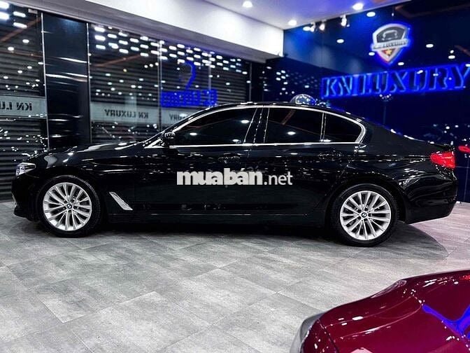 BMW 530i Luxury Line Model 2020- 28000 km