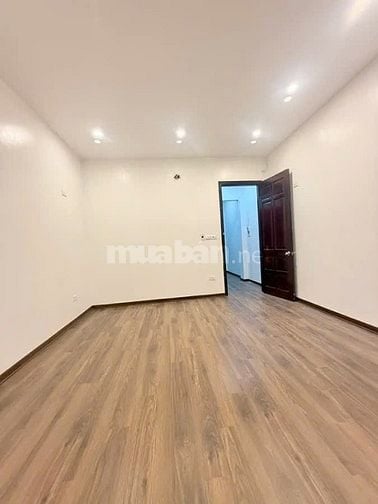 BÁN NHÀ PHỐ TAM ĐA ĐẸP DT  45M 5 TẦNG MT 4M GIÁ 12,25 TỶ