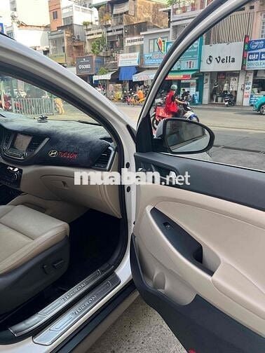 Hyundai Tucson 2018 1.6 AT Turbo - 65000 km