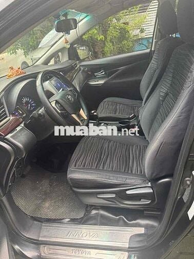 Toyota Innova Venturer 2017 ĐK 2018.