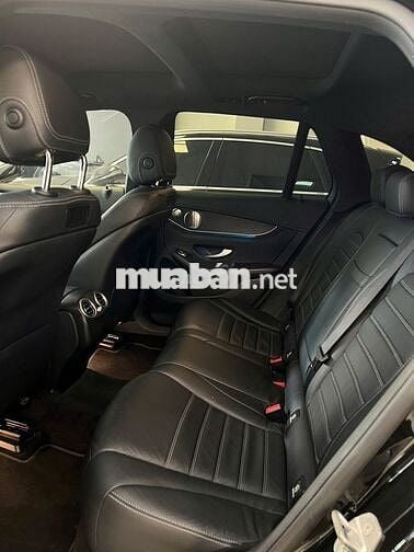 Mercedes Benz GLC 2020 300 4MATIC - 26000 km