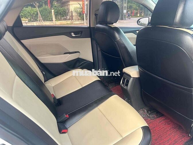 Hyundai Accent 2019 1.4 MT - 4 km