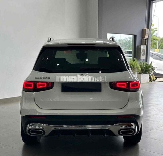 Mercedes GLB200 AMG 2021 SUV 7 chổ cực đẹp