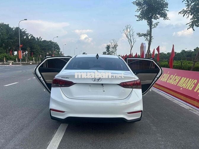 Hyundai Accent 2019 1.4 MT - 4 km