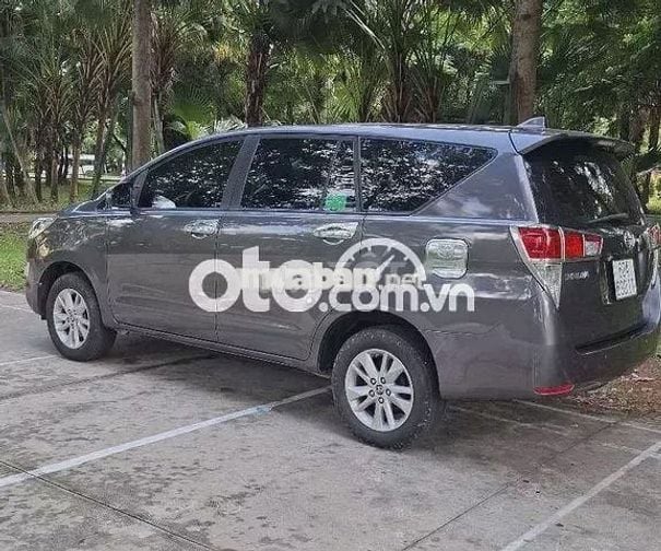 Toyota innova 2.0E 2019 7 túi khí