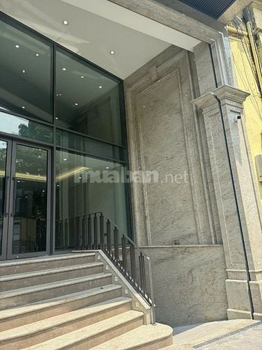 CHO THUÊ NHÀ MẶT PHỐ mới xây hiện đại số 110 Hai Bà Trưng, Hoàn Kiếm