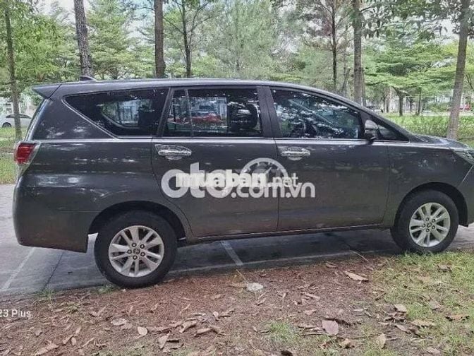 Toyota innova 2.0E 2019 7 túi khí