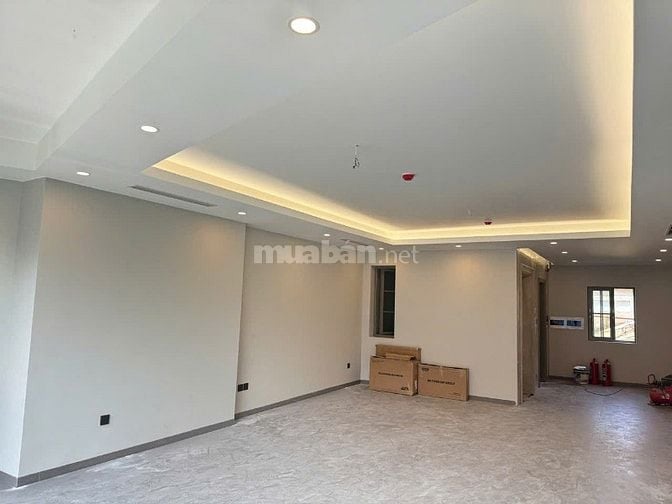 CHO THUÊ NHÀ MẶT PHỐ mới xây hiện đại số 110 Hai Bà Trưng, Hoàn Kiếm