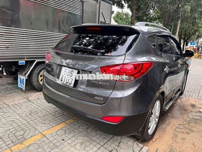 Cần bán Hyundai tucson 2010 nhập hàn bản cao cấp