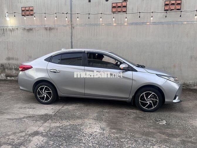 Bán xe Vios 2022 G nhà đi rất ít