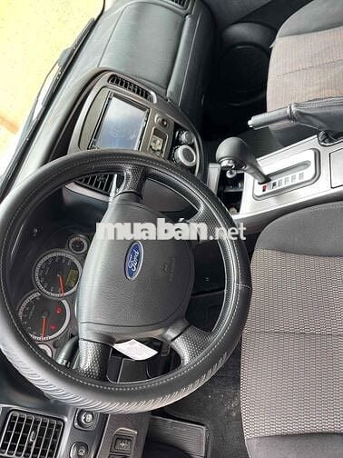 Ford Escape 2010 XLS 2.3 AT 4X2 -cộp