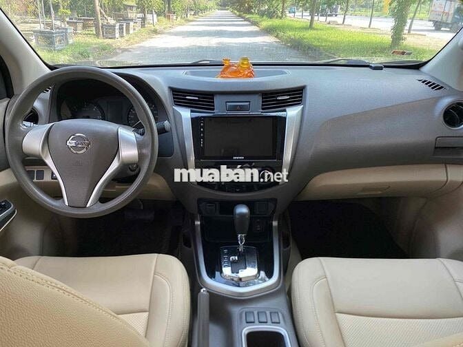 Nissan Navara 2018 VL Premium R - 80000 km