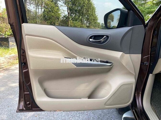 Nissan Navara 2018 VL Premium R - 80000 km