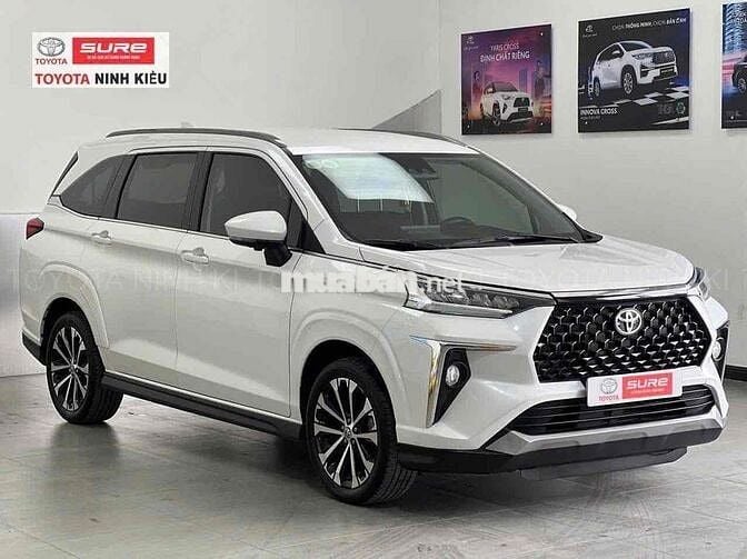 Toyota Veloz Cross 2022 - 28000 km