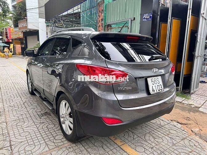 Cần bán Hyundai tucson 2010 nhập hàn bản cao cấp