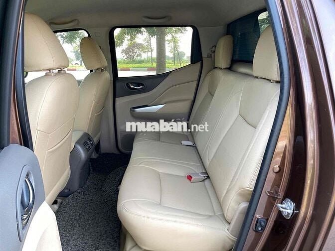 Nissan Navara 2018 VL Premium R - 80000 km