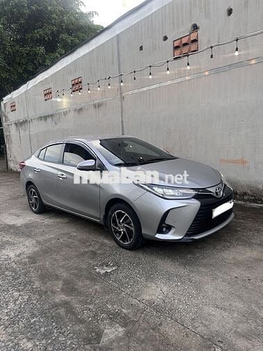 Bán xe Vios 2022 G nhà đi rất ít