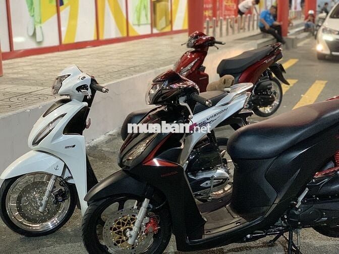 Vision 2018 bản đặc biệt đen đỏ mới 95%