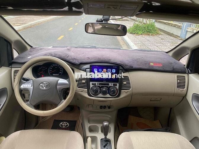 Toyota Innova 2015 G - xe quá cọp